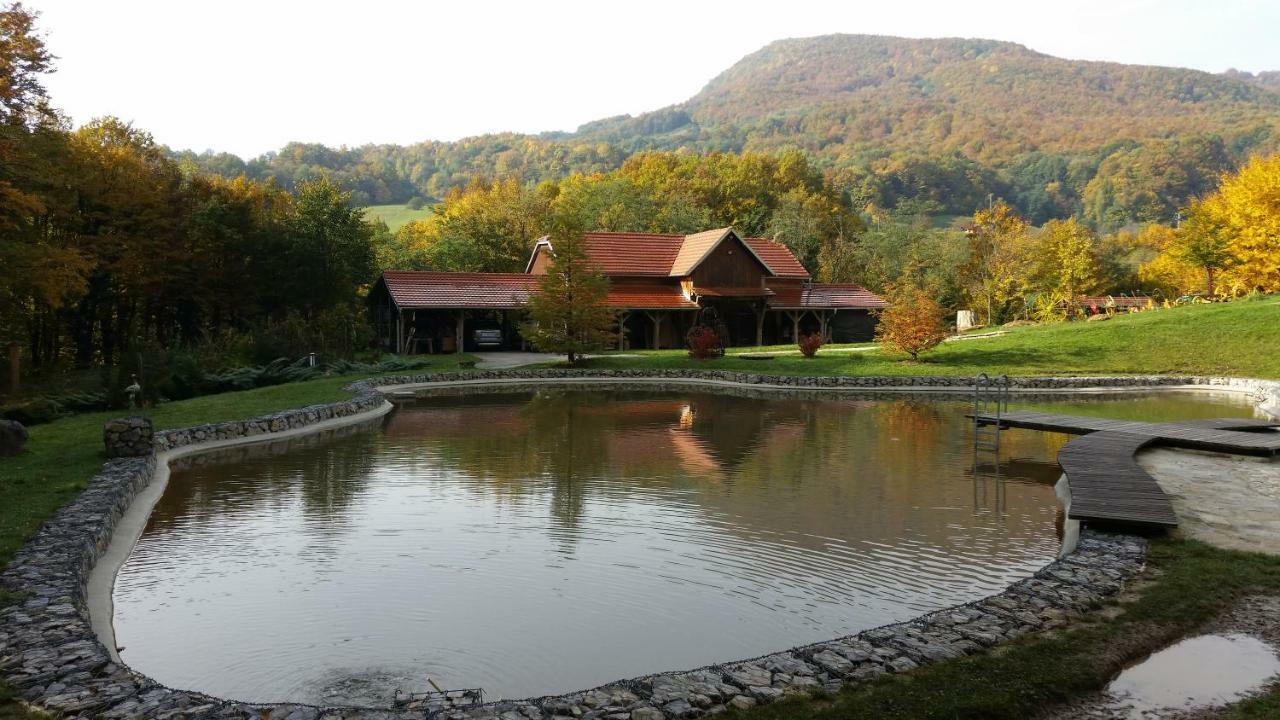 Country House With A Pool In Medvednica Nature Park Zagreb Exterior photo